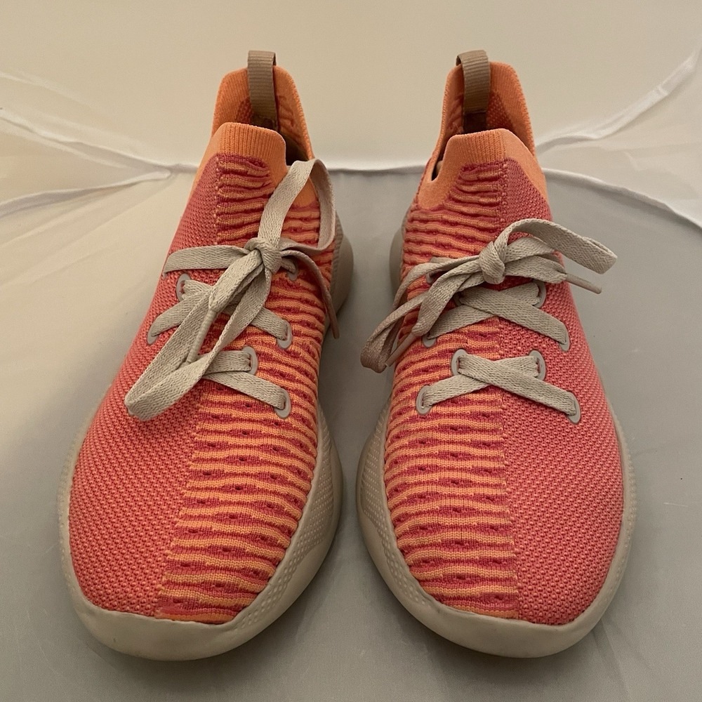 UIN Coral Pink Orange Red Mijas Shoes Women's Size 6, Slip On - Picture 3 of 9